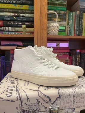 *Brand new, never used* Rothy's Women's White Knit High-Top Sneakers